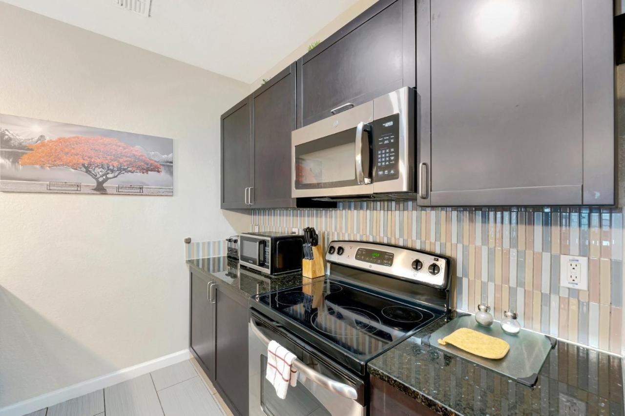 Tropical 3Br Suite-2 Resort Style Pools-5 Mil To Bay-Gym-Close To Beach Tampa Exterior foto
