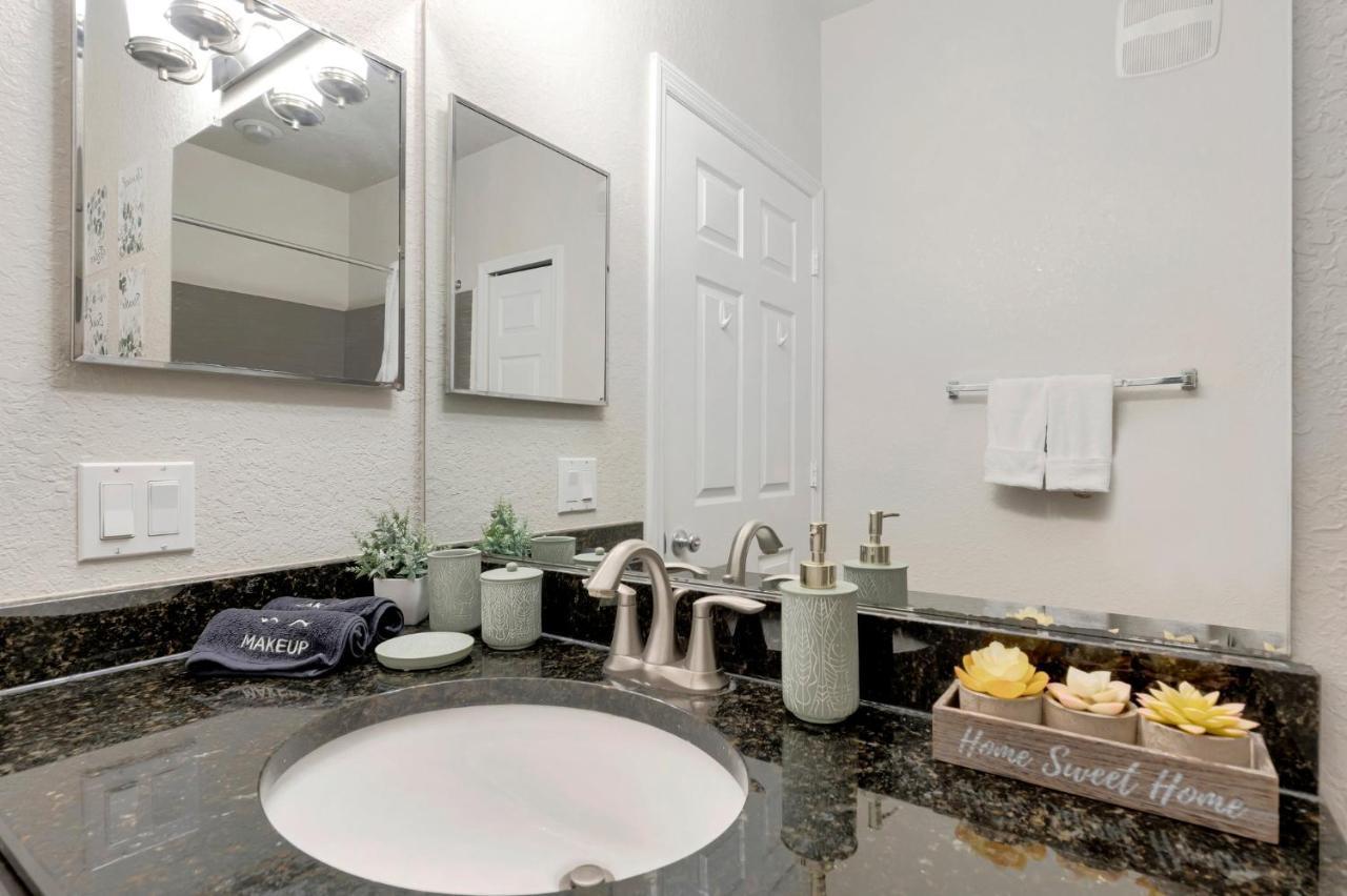 Tropical 3Br Suite-2 Resort Style Pools-5 Mil To Bay-Gym-Close To Beach Tampa Exterior foto